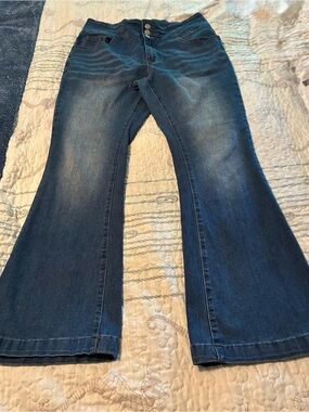 SHEIN Dark Blue Flared Leg Jeans
